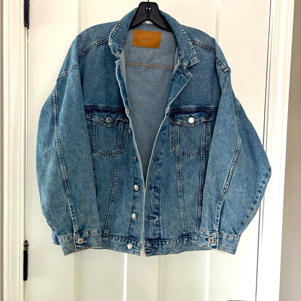 & Denim Light Wash Denim Jacket - Women's Blue Jean Jacket